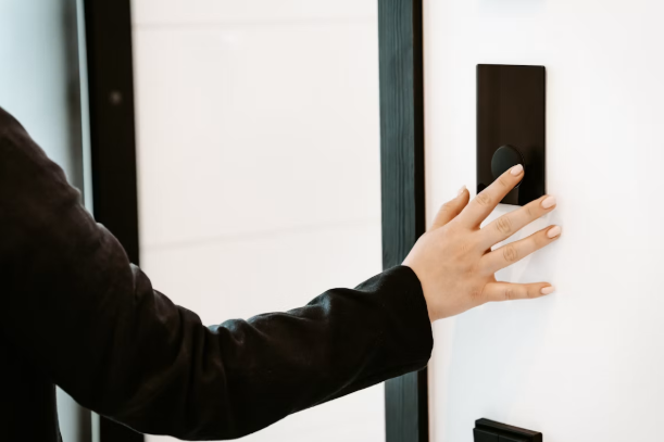 How Technology Enhances Workplace Safety